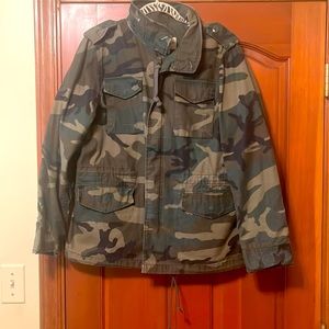 Women’s Alpha Industries size medium camouflage coat with zipped in hood